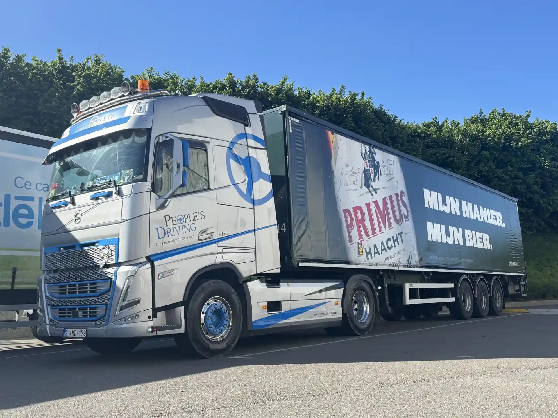 People's Driving voertuigen